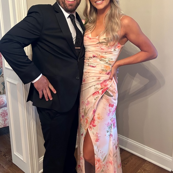 Azazie Dresses & Skirts - Azazie floral bridesmaid dress, worn once